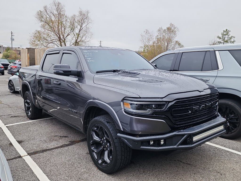2023 RAM 1500 Limited Crew Cab 4WD