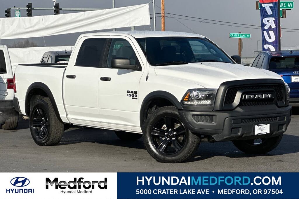 2024 RAM 1500 Classic Warlock Crew Cab 4WD