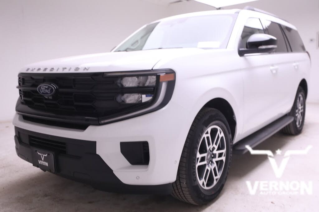 2025 Ford Expedition Active RWD