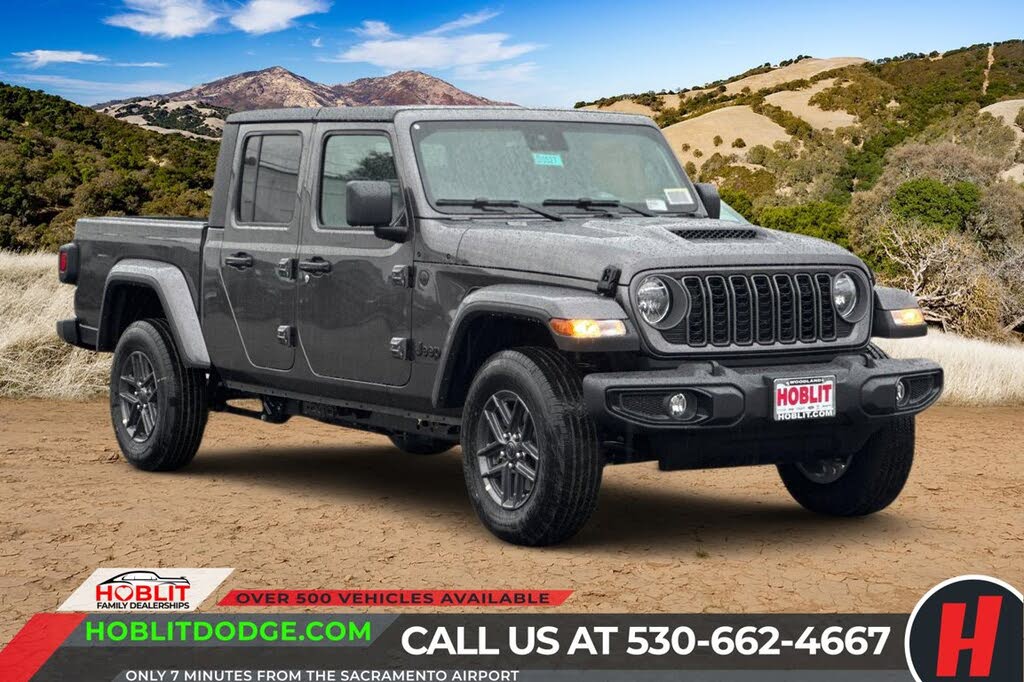 2025 Jeep Gladiator Sport S Crew Cab 4WD