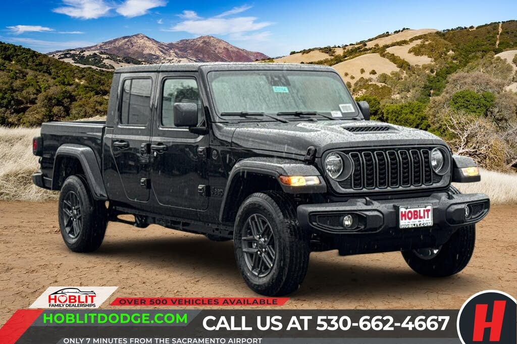 2025 Jeep Gladiator Sport S Crew Cab 4WD