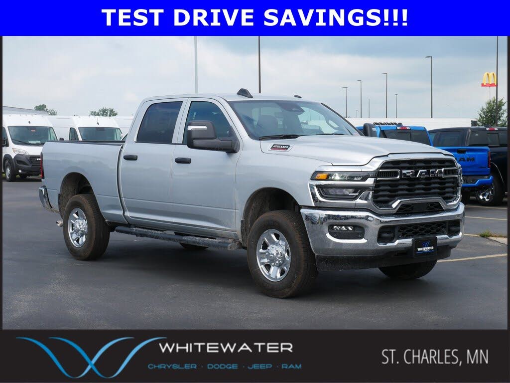 2026 RAM 2500 Tradesman Crew Cab 4WD