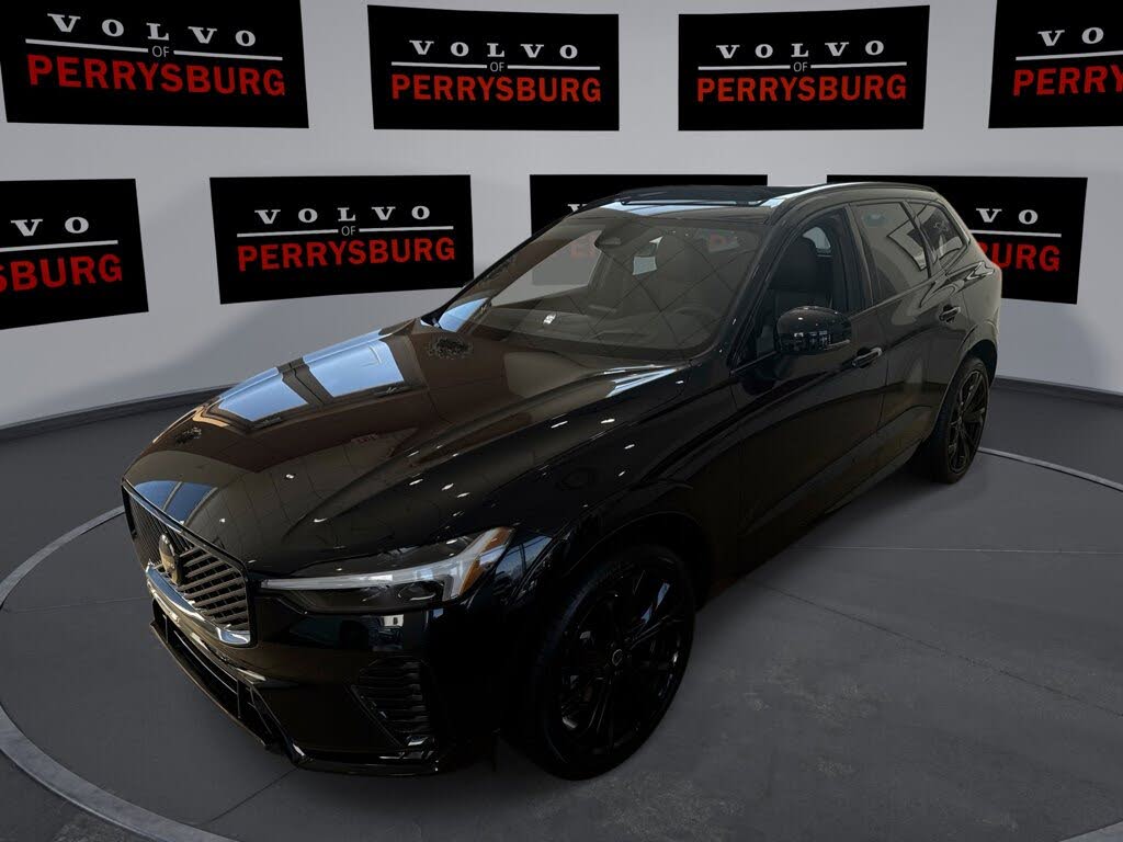2026 Volvo XC60 B5 Ultra Black Edition AWD