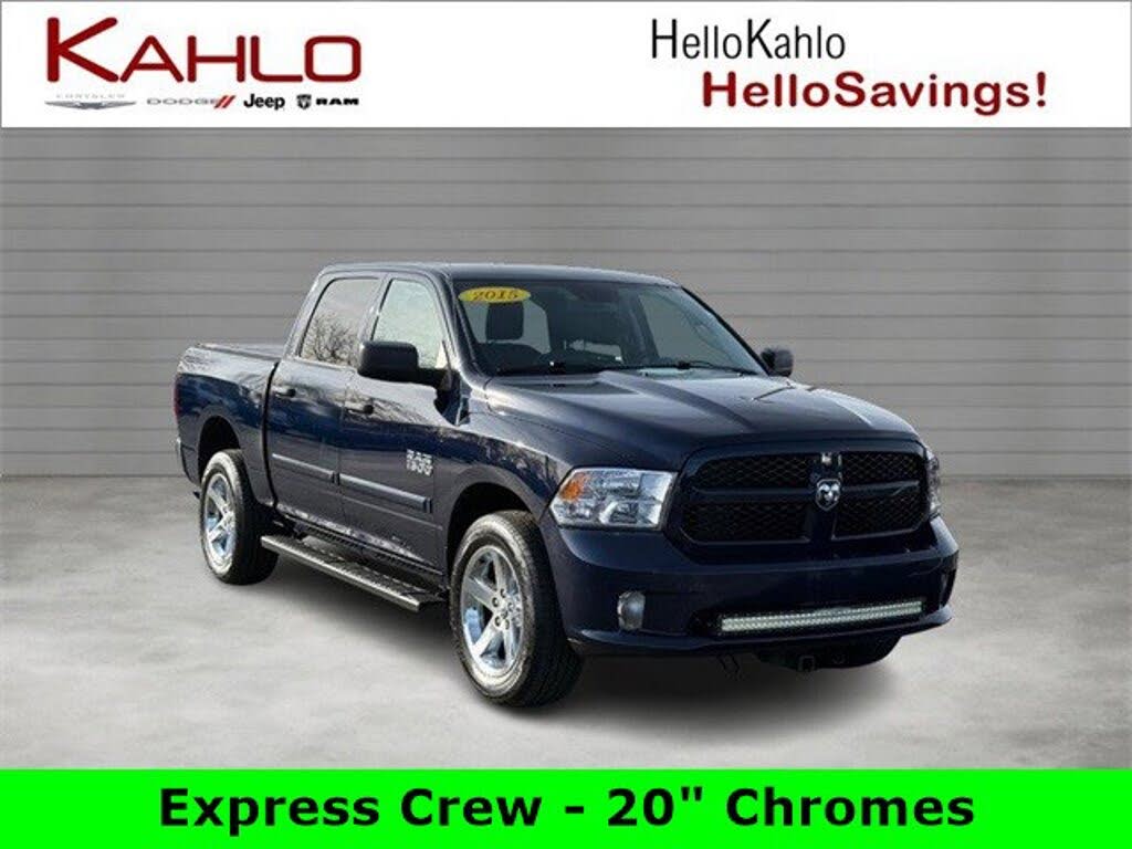 2015 RAM 1500 Express Crew Cab 4WD