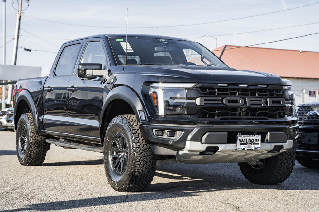 2025 Ford F-150 Raptor SuperCrew 4WD