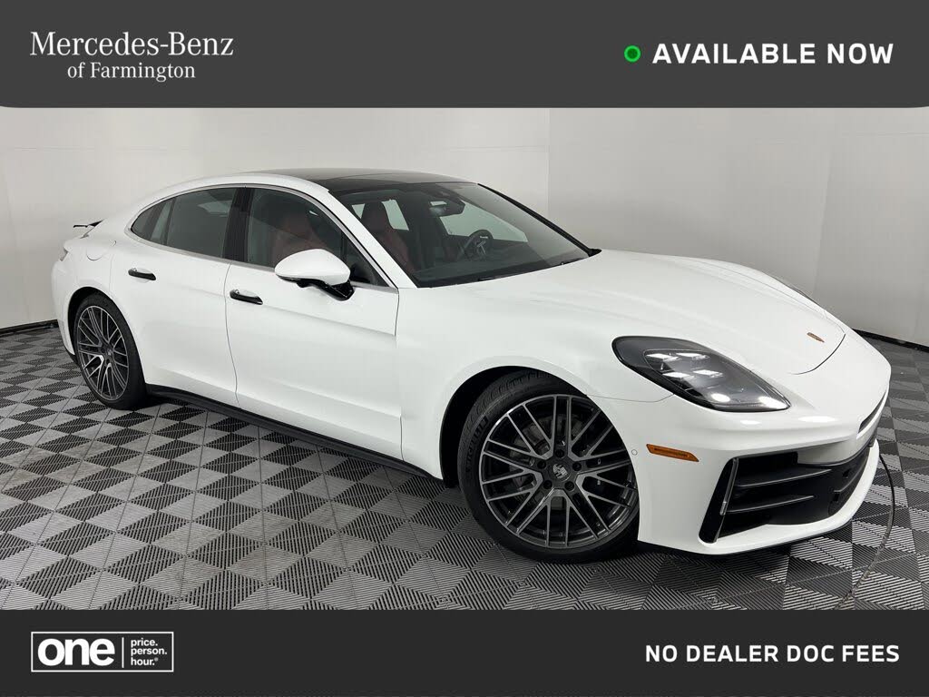 2025 Porsche Panamera 4 AWD