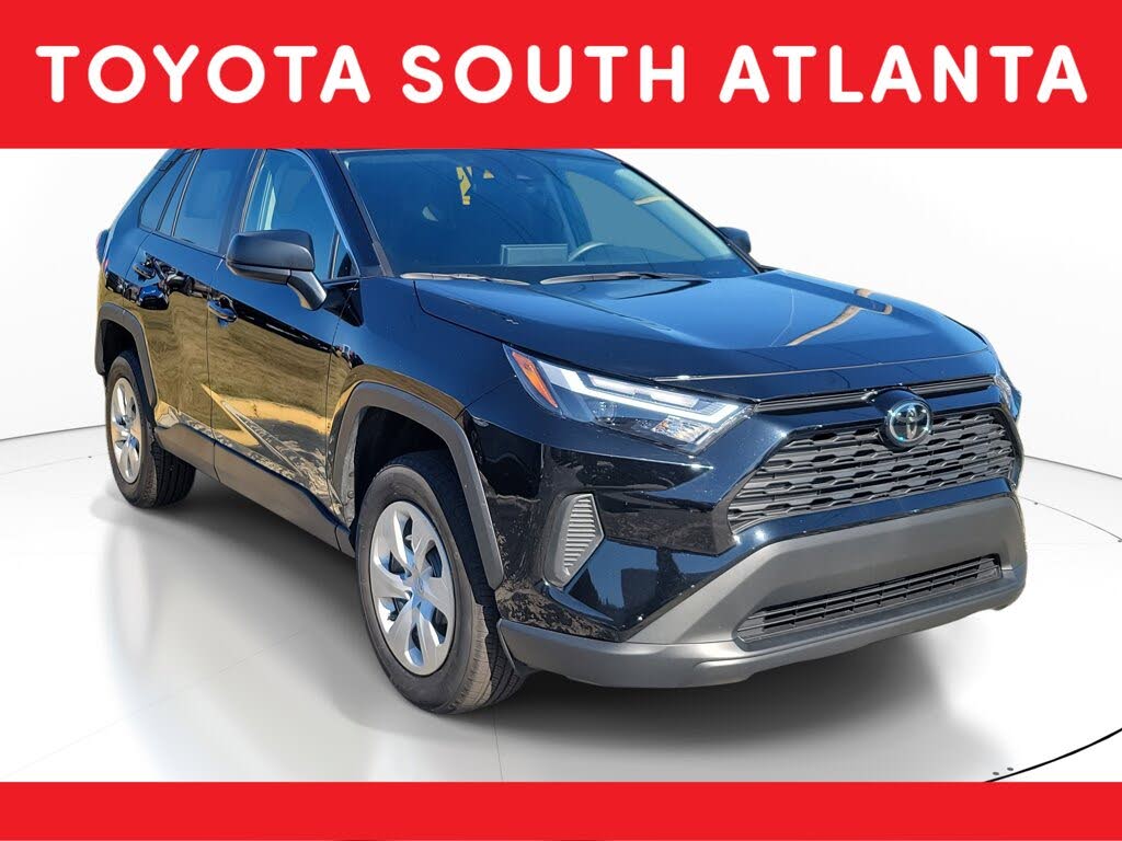 2025 Toyota RAV4 LE FWD