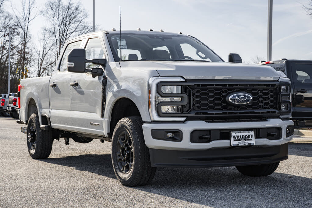 2026 Ford F-250 Super Duty XL Crew Cab 4WD