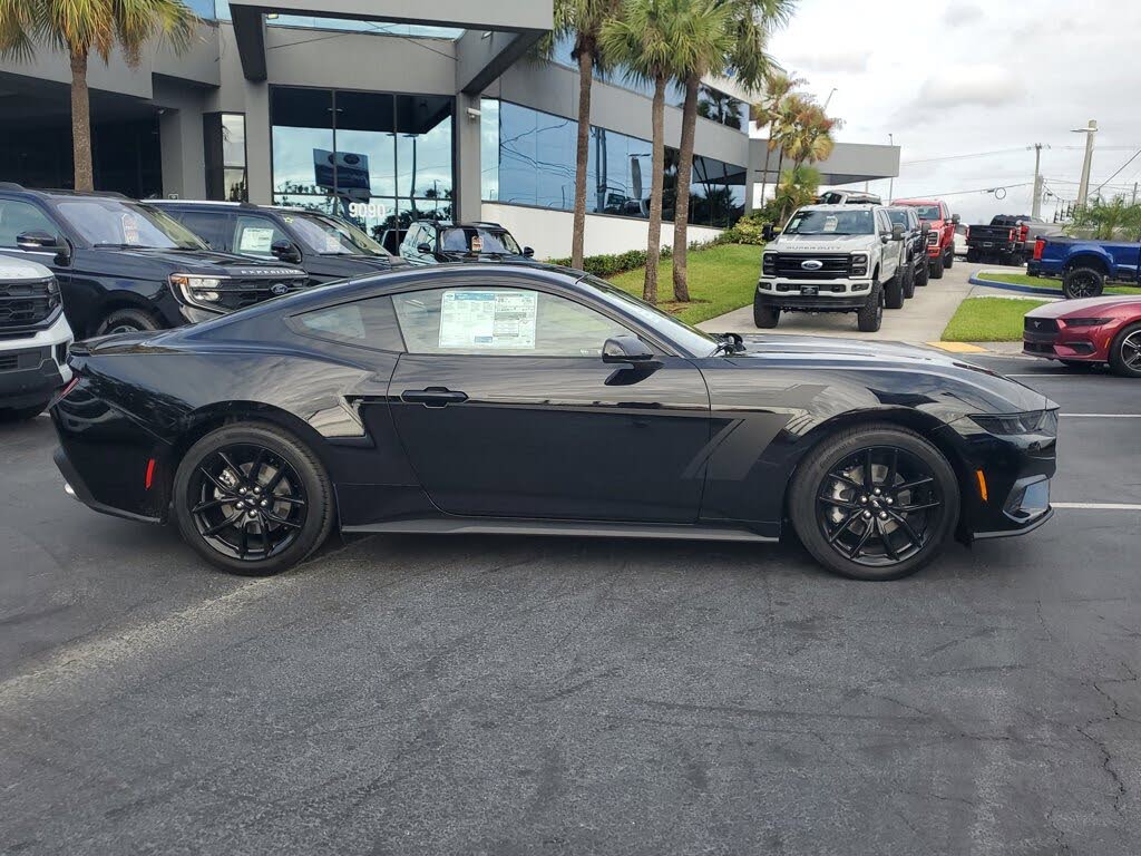 2026 Ford Mustang EcoBoost Premium Fastback RWD