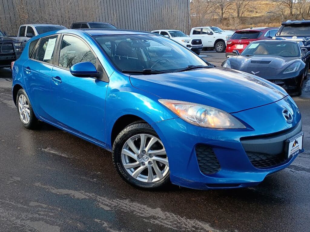 2012 Mazda MAZDA3 i Touring Hatchback