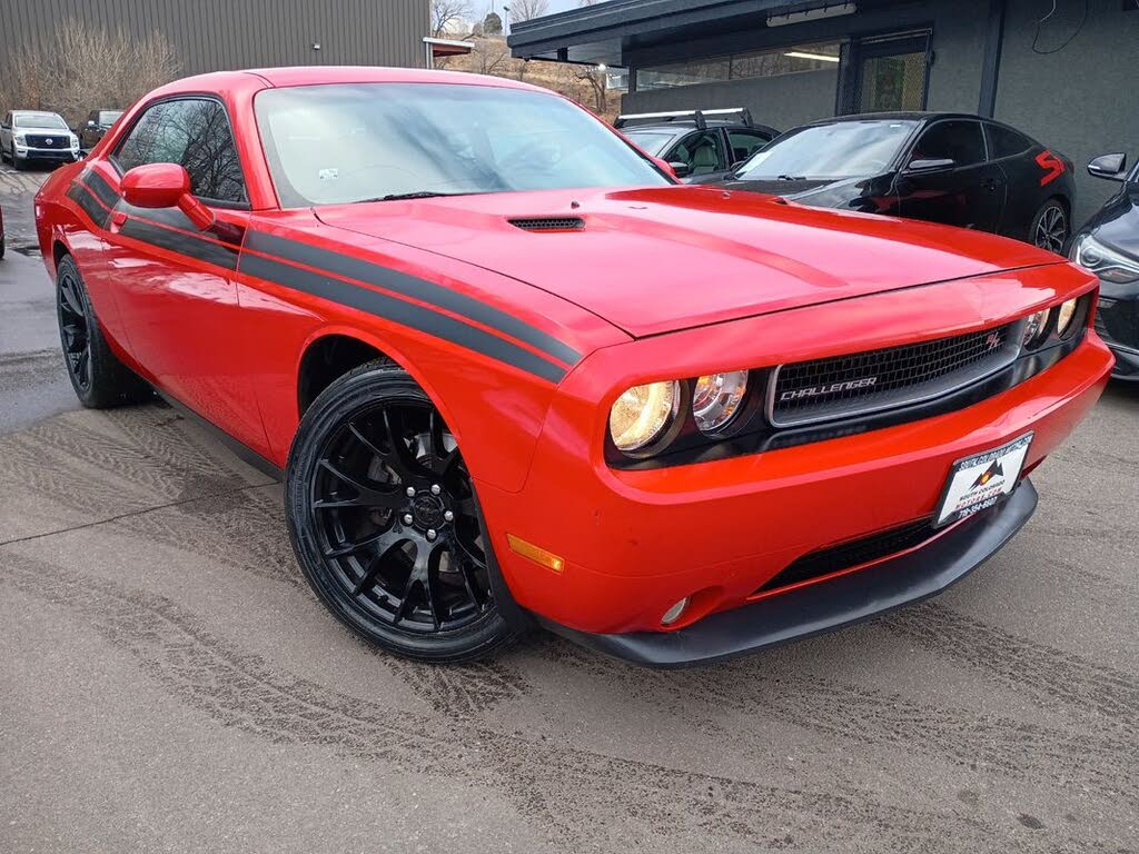 2014 Dodge Challenger R/T RWD