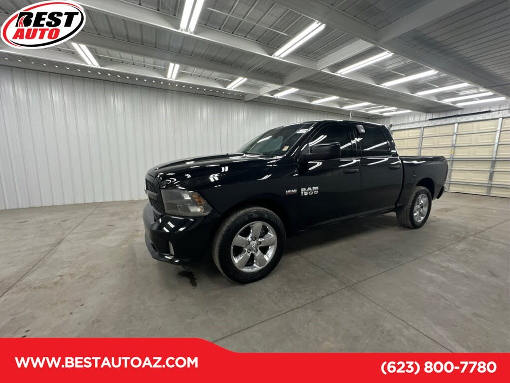 2014 RAM 1500 Express Crew Cab RWD