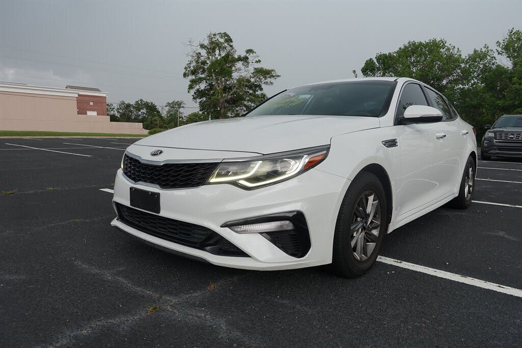 2019 Kia Optima LX FWD