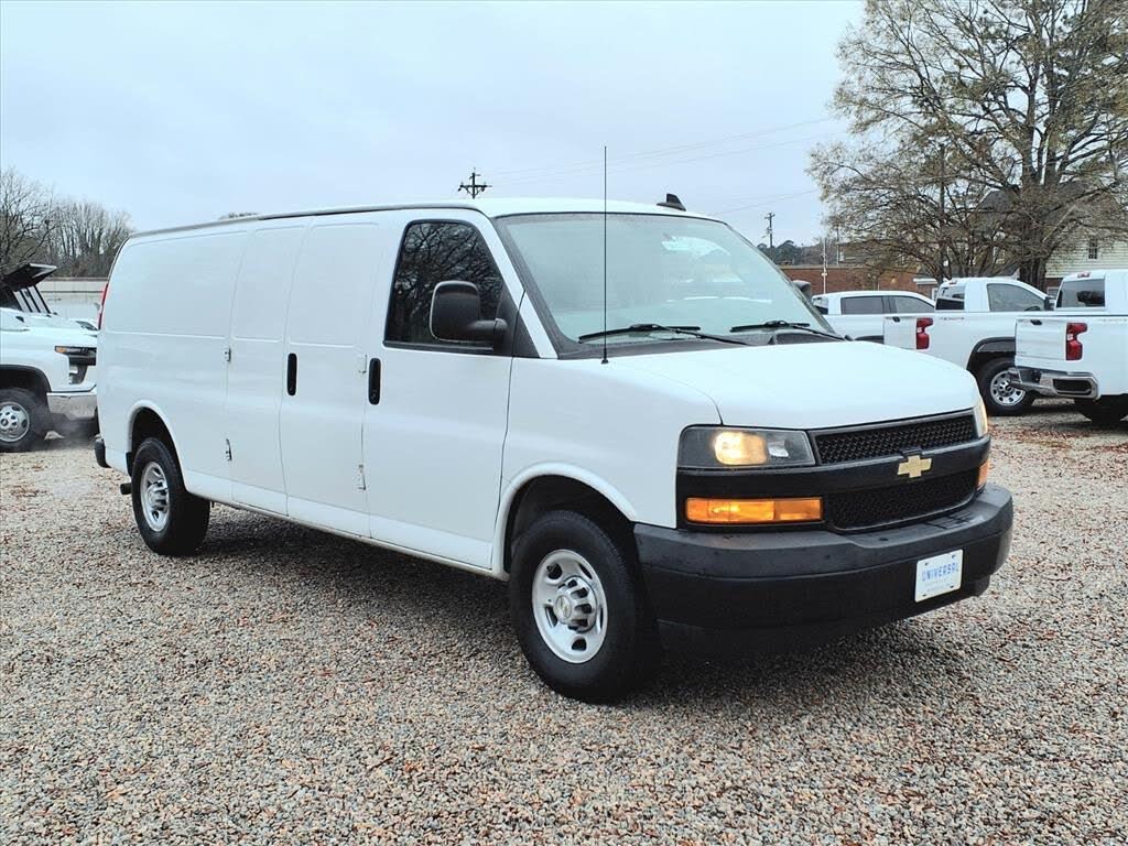 2021 Chevrolet Express Cargo 2500 Extended RWD