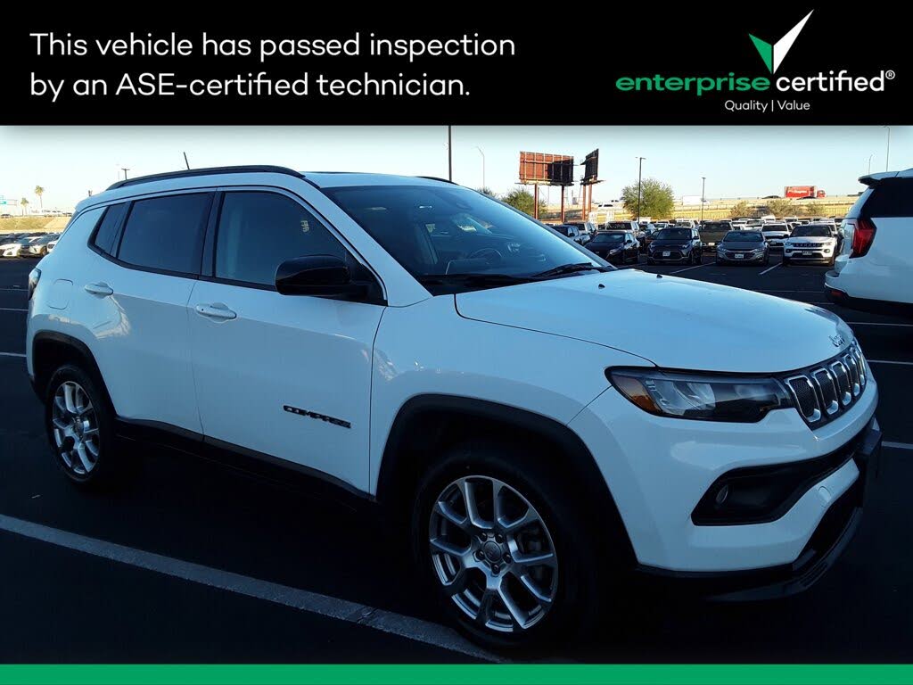 2022 Jeep Compass Latitude Lux 4WD