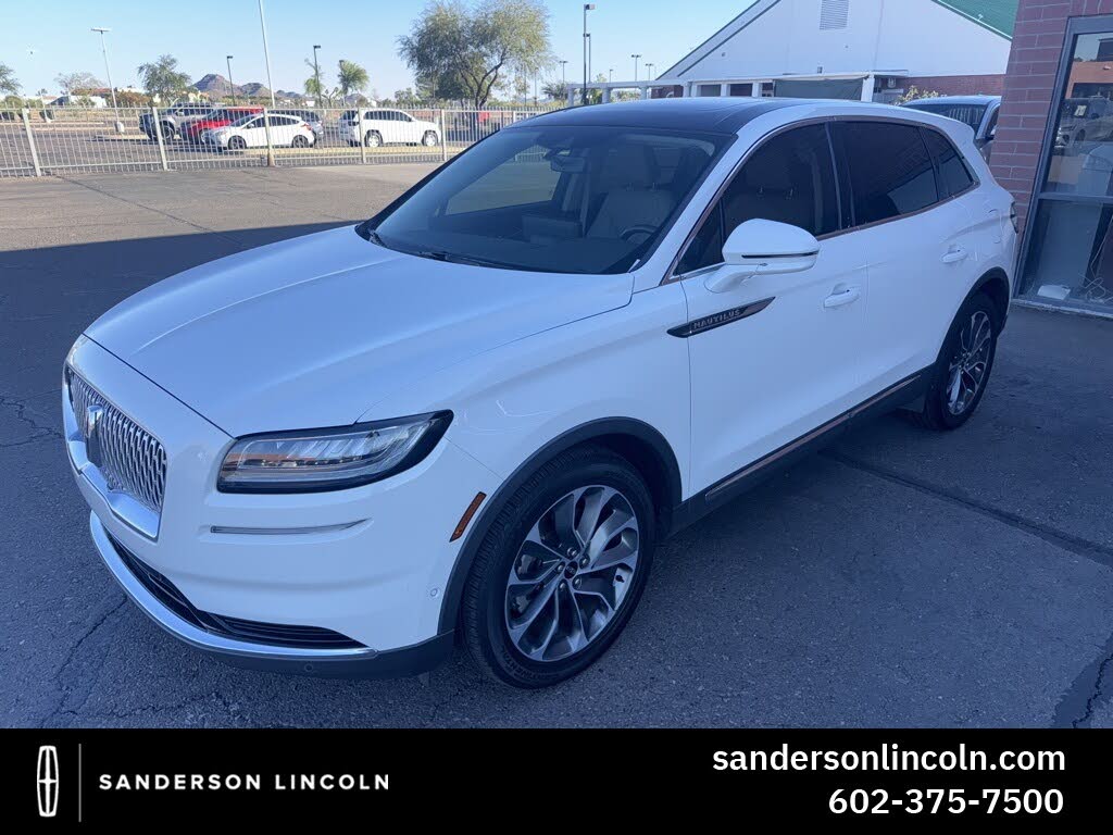2022 Lincoln Nautilus Reserve FWD