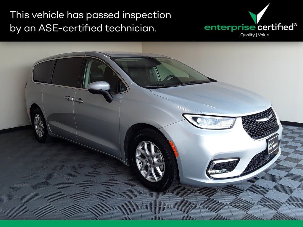 2023 Chrysler Pacifica Touring L FWD