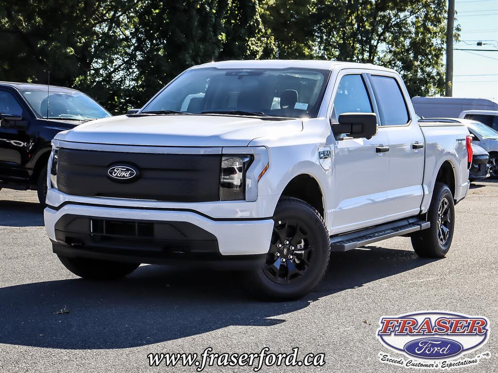 2025 Ford F-150 Lightning XLT SuperCrew AWD