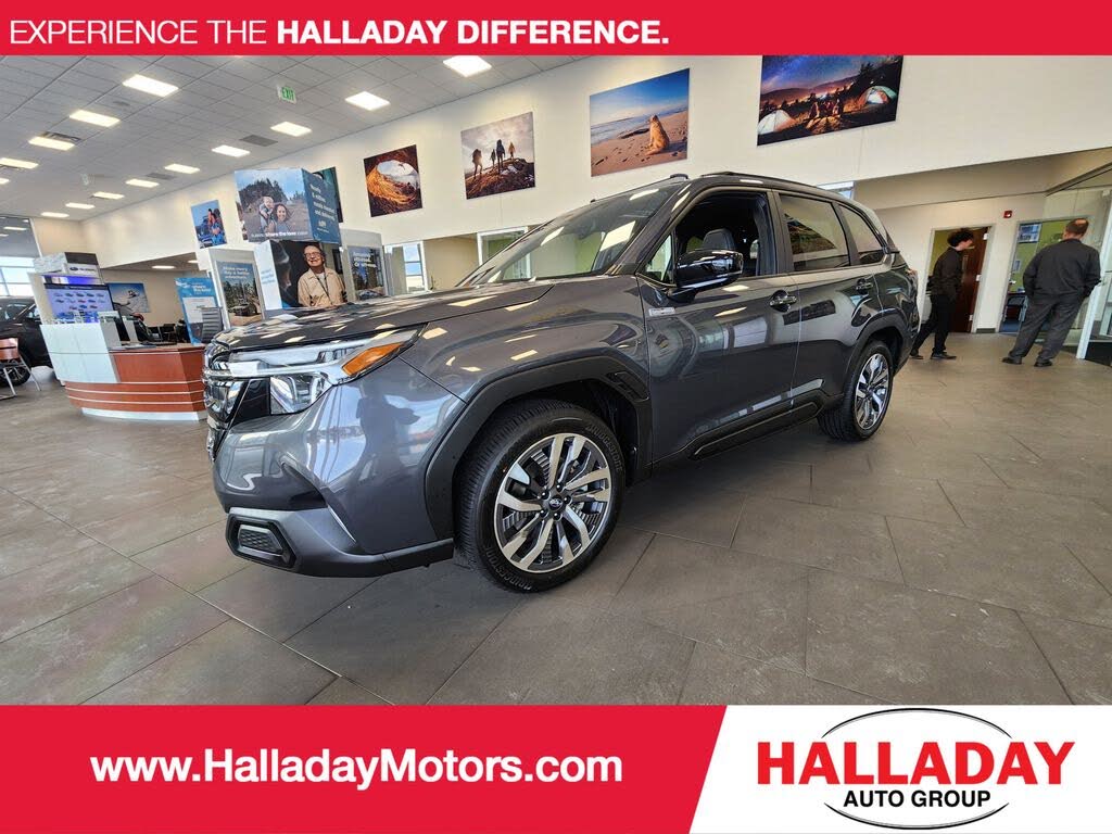 2025 Subaru Forester Hybrid Touring AWD