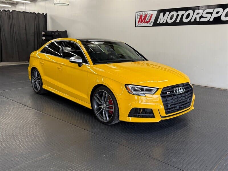 2017 Audi S3 2.0T quattro Prestige AWD