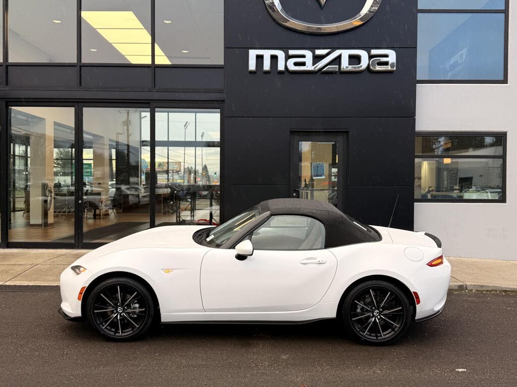 2025 Mazda MX-5 Miata Grand Touring RWD