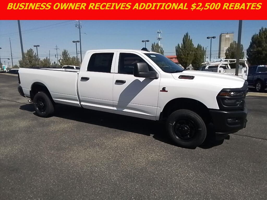 2025 RAM 2500 Tradesman Crew Cab LB 4WD