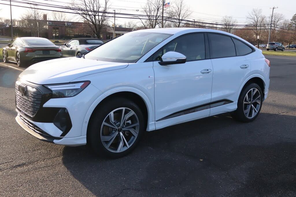 2024 Audi Q4 e-tron Sportback quattro Premium Plus 50