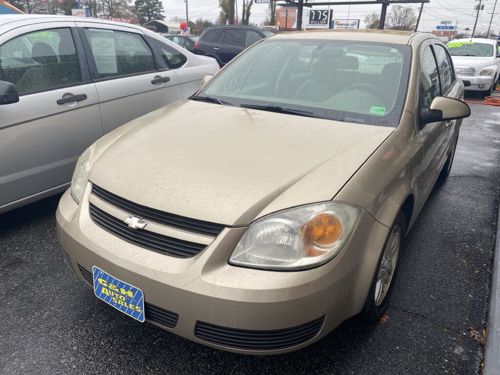 2005 Chevrolet Cobalt LS Sedan FWD