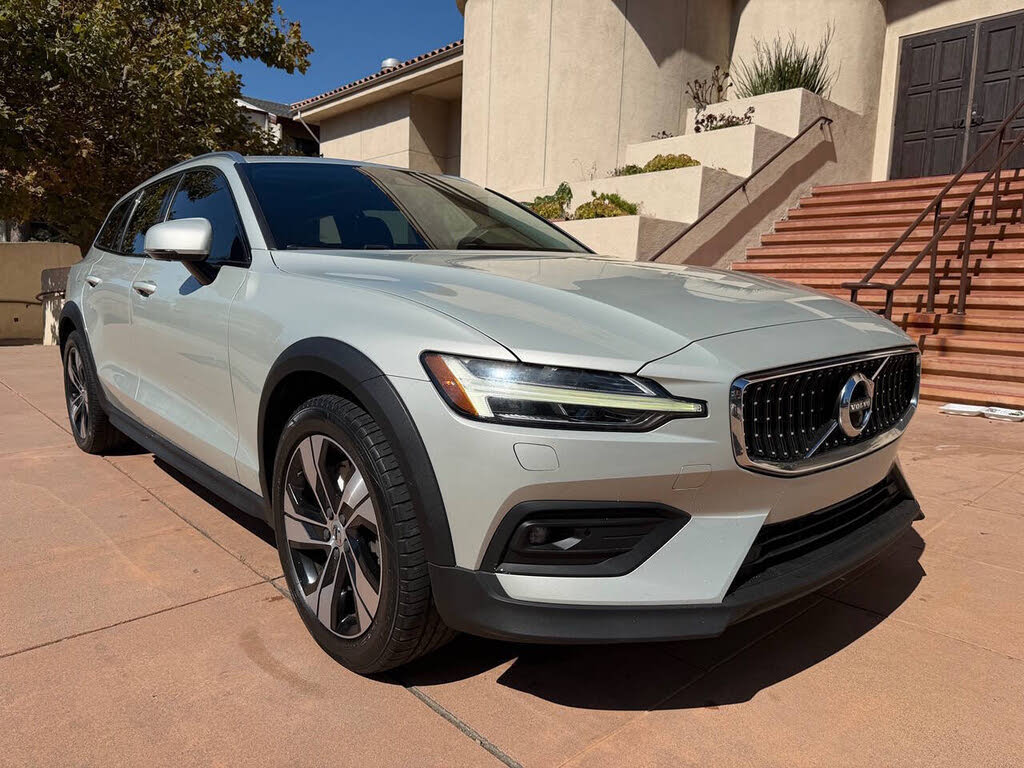2020 Volvo V60 Cross Country T5 AWD