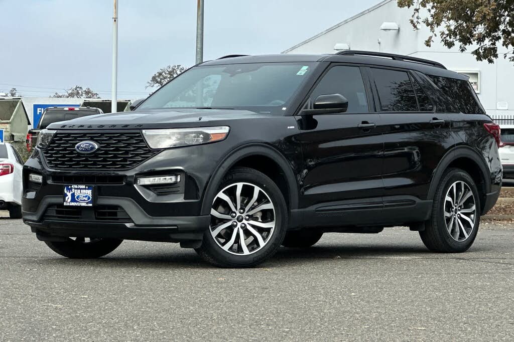 2022 Ford Explorer ST-Line AWD