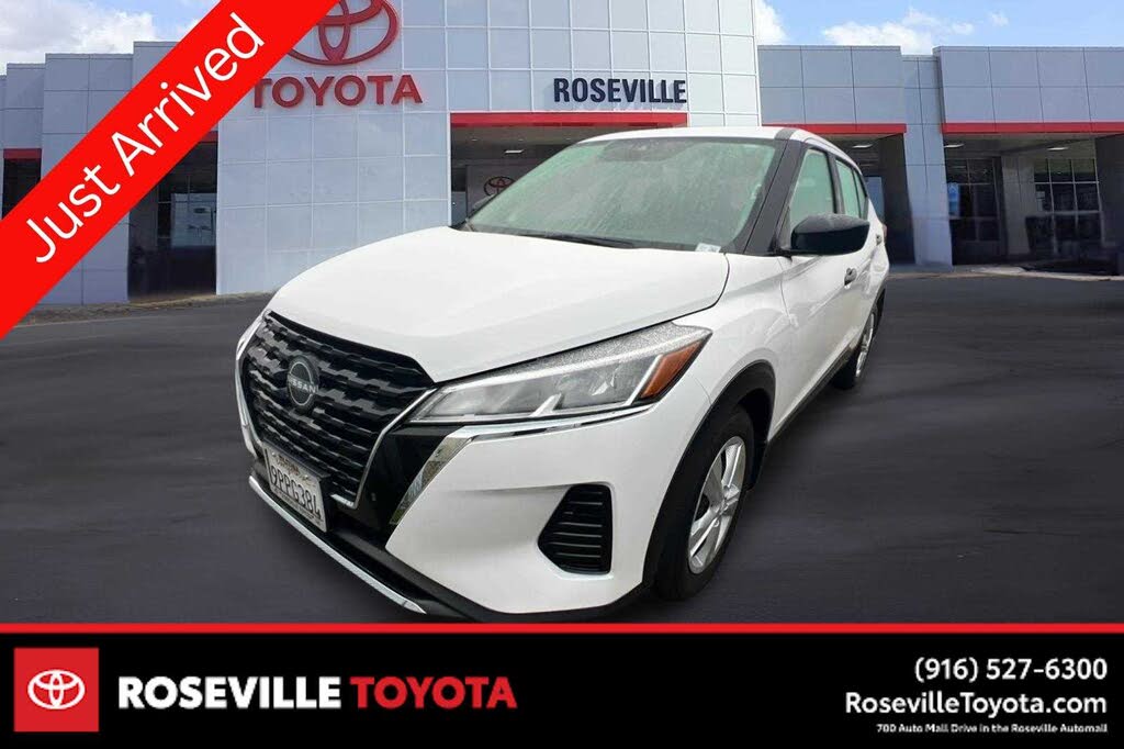 2024 Nissan Kicks S FWD