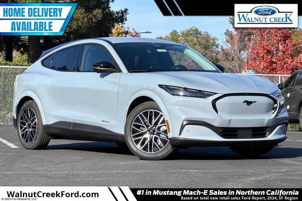 2025 Ford Mustang Mach-E Premium RWD