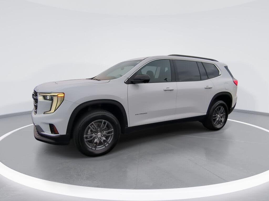 2025 GMC Acadia Elevation FWD