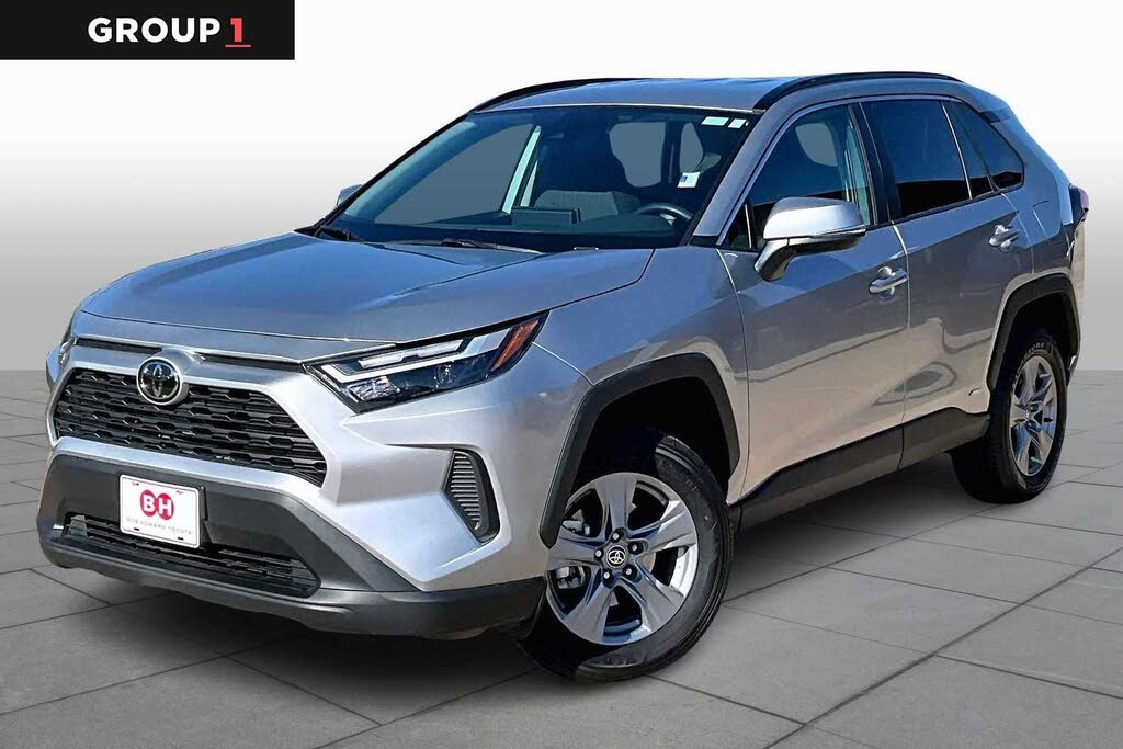 2025 Toyota RAV4 Hybrid XLE AWD