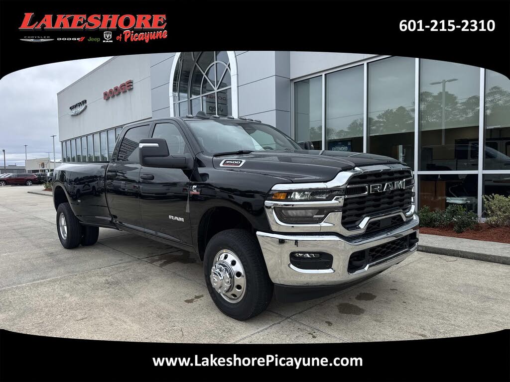 2026 RAM 3500 Big Horn Crew Cab LB DRW 4WD