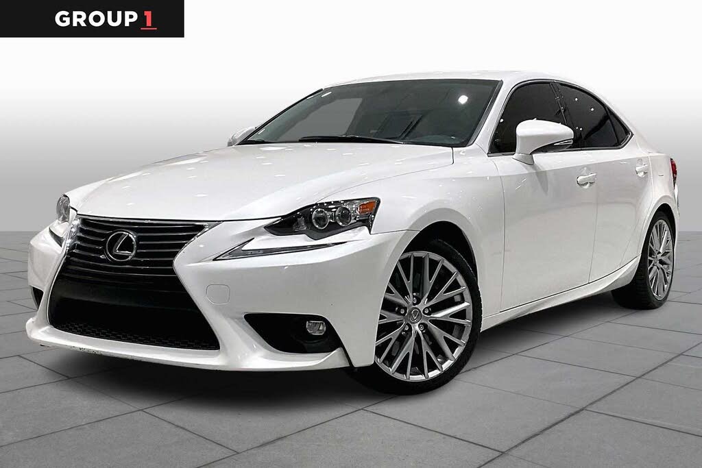2016 Lexus IS 200t RWD