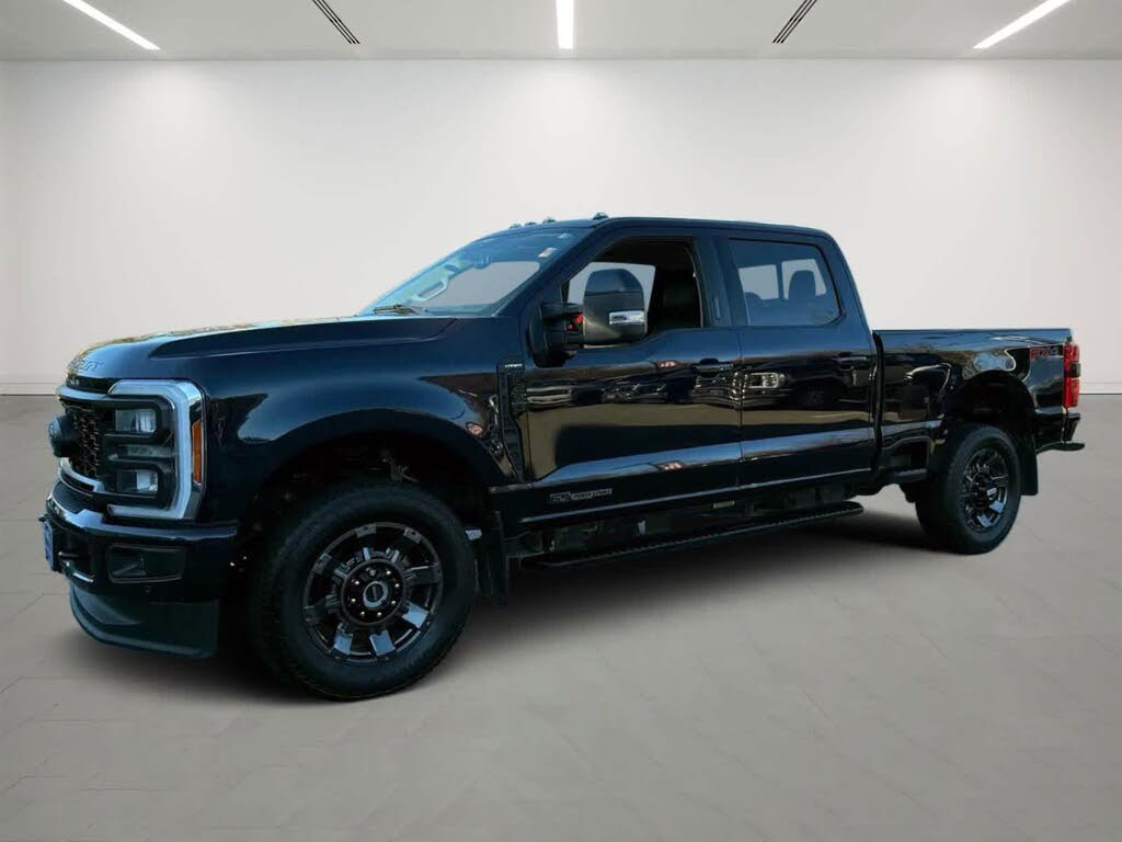 2023 Ford F-250 Super Duty Lariat Crew Cab 4WD