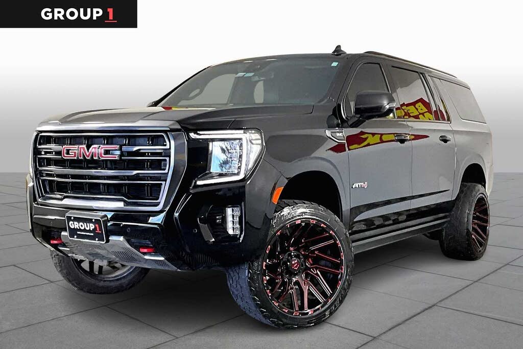 2023 GMC Yukon XL AT4 4WD
