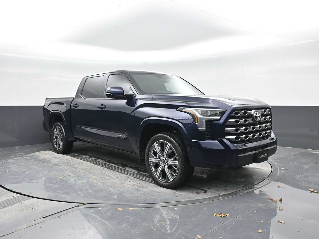 2023 Toyota Tundra Platinum CrewMax Cab 4WD
