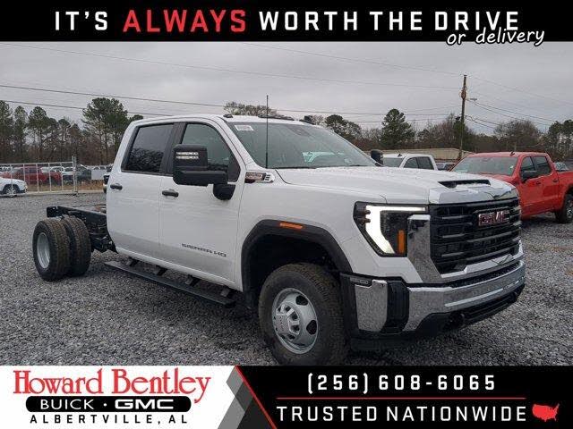 2026 GMC Sierra 3500HD Chassis Pro Crew Cab 4WD