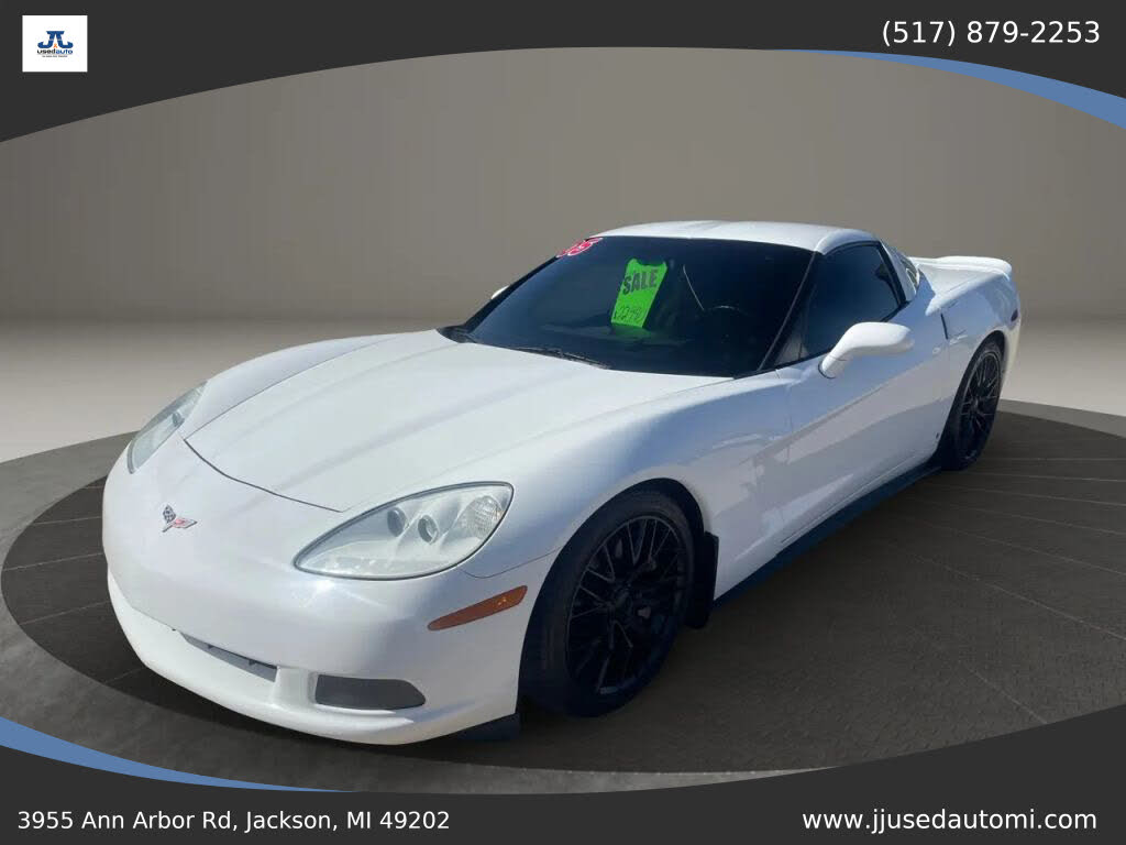 2005 Chevrolet Corvette Coupe RWD