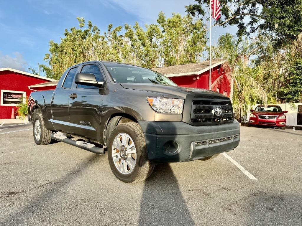 2011 Toyota Tundra Grade  4.6L V8 Double Cab RWD