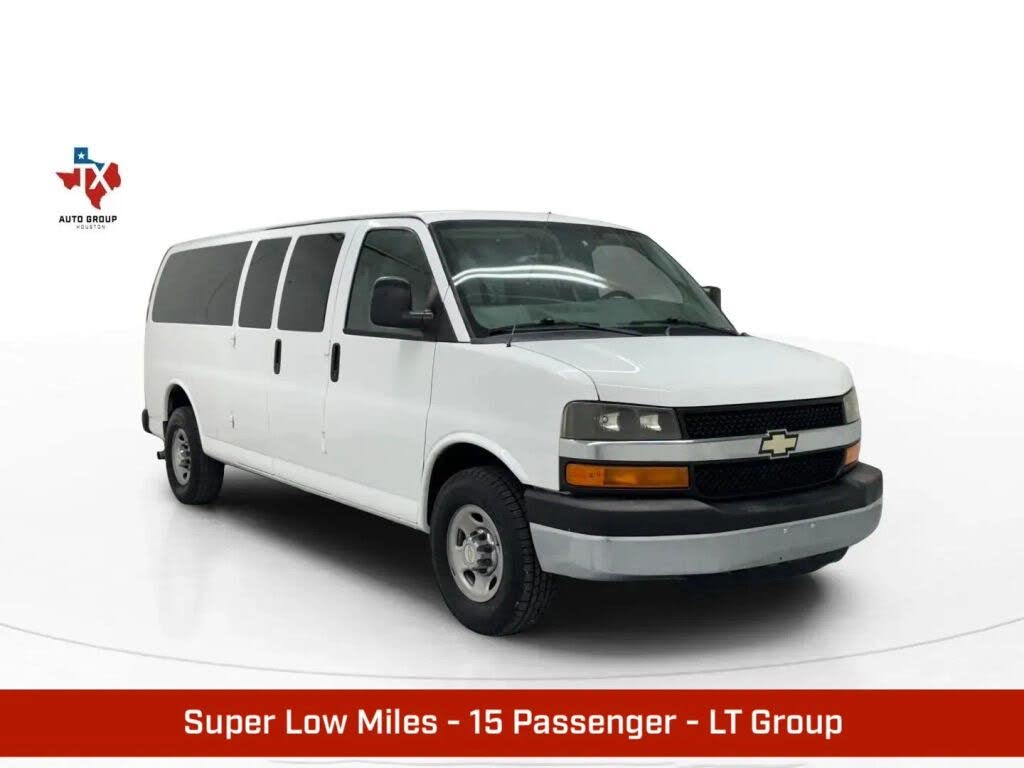 2012 Chevrolet Express Passenger 3500 1LT Extended RWD