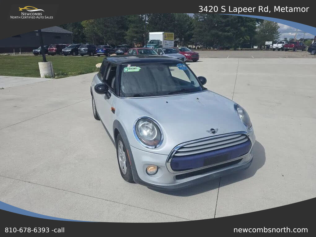 2015 MINI Cooper 2-Door Hatchback FWD