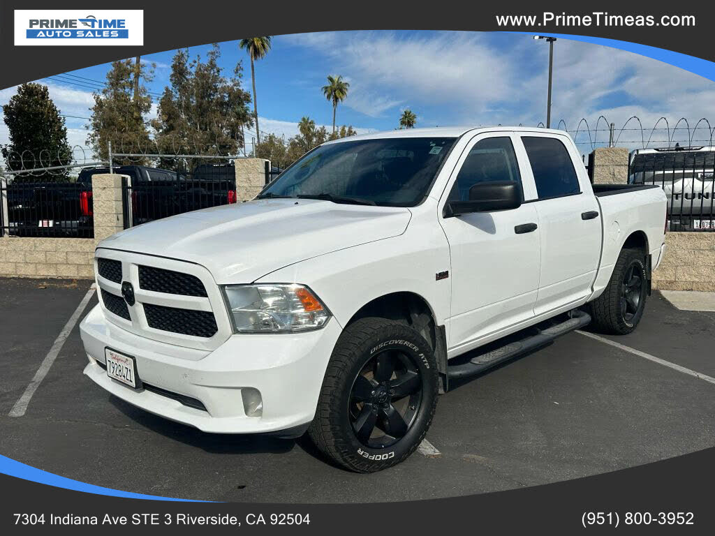 2015 RAM 1500 Express Crew Cab 4WD