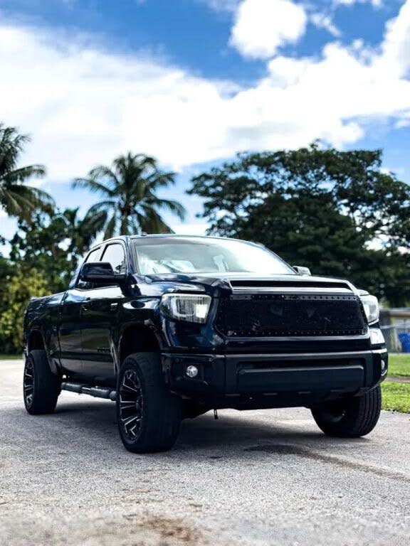 2017 Toyota Tundra Limited Double Cab 5.7L 4WD