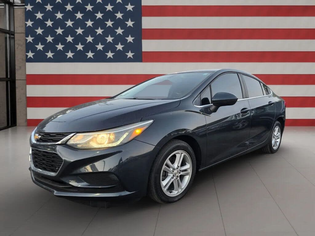 2018 Chevrolet Cruze LT Sedan FWD