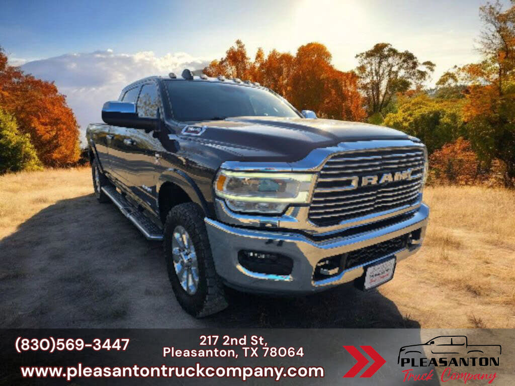 2020 RAM 3500 Laramie Crew Cab LB 4WD