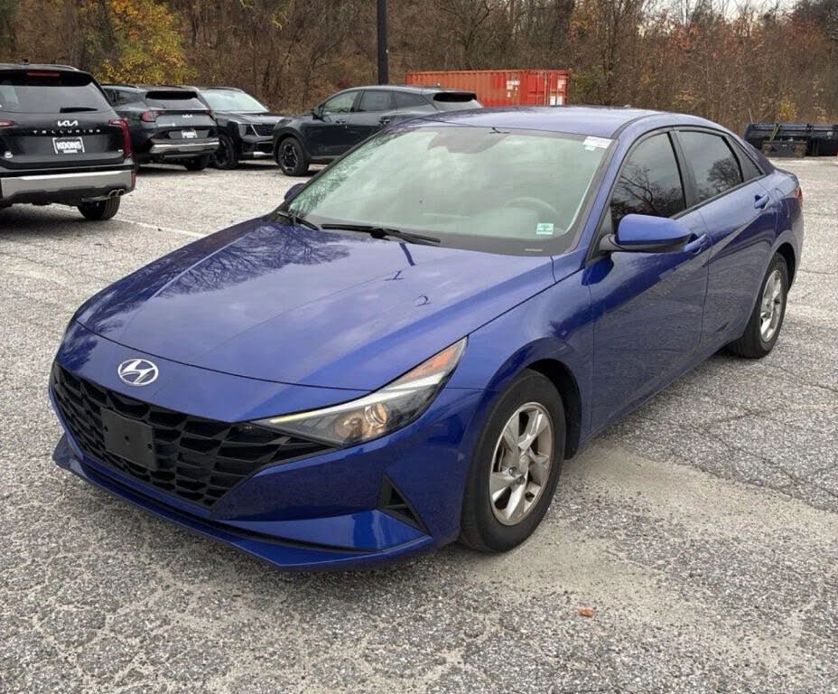 2021 Hyundai Elantra SE FWD
