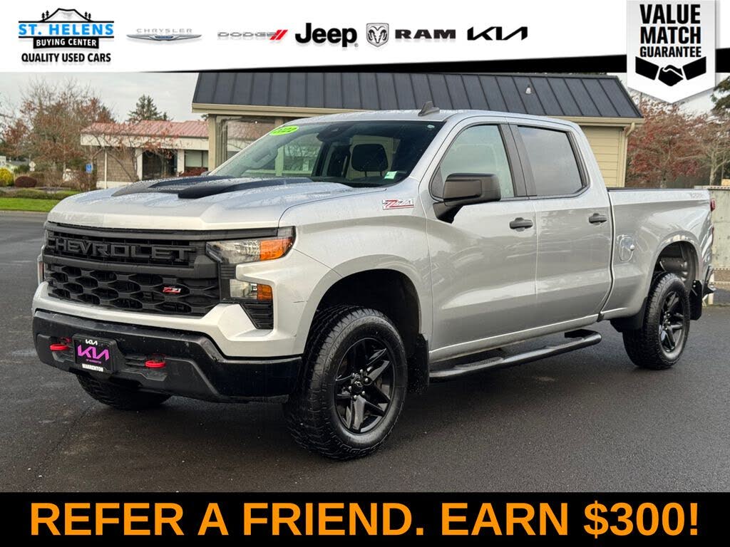 2022 Chevrolet Silverado 1500 Custom Trail Boss Crew Cab 4WD